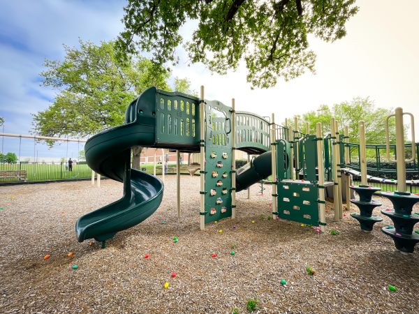 Playground Mulch Service in Torrance